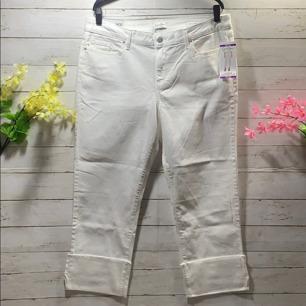NWT Jessica Simpson Midrise White Jeans